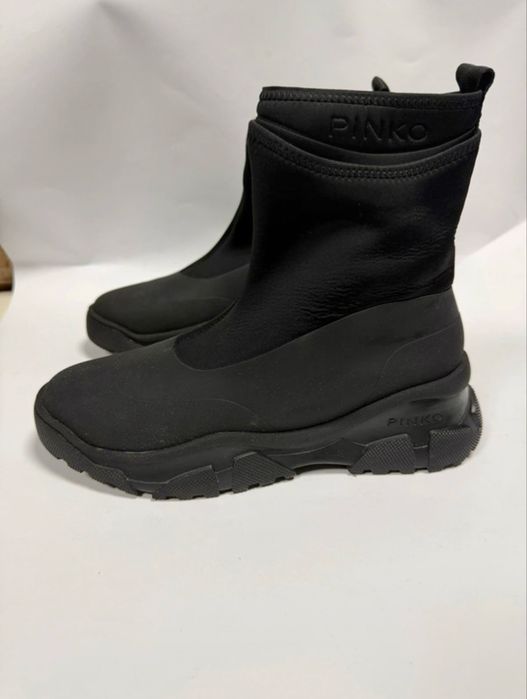 Buty damskie sneakersy Pinko 39 - powystawowe
