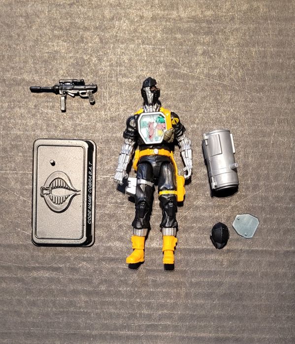 G.i. joe B.A.T Battle Damaged 25th Anniversary