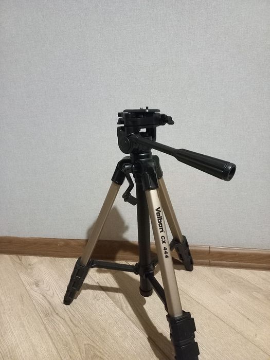 Штатив тринога Velbon  cx-444