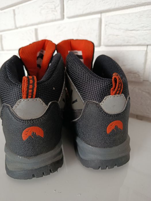 Prawie nowe buty elbrus wodoodporne roz 33
