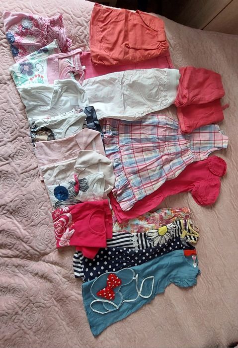 Zestaw ubrań dla dziewczynki 98-104