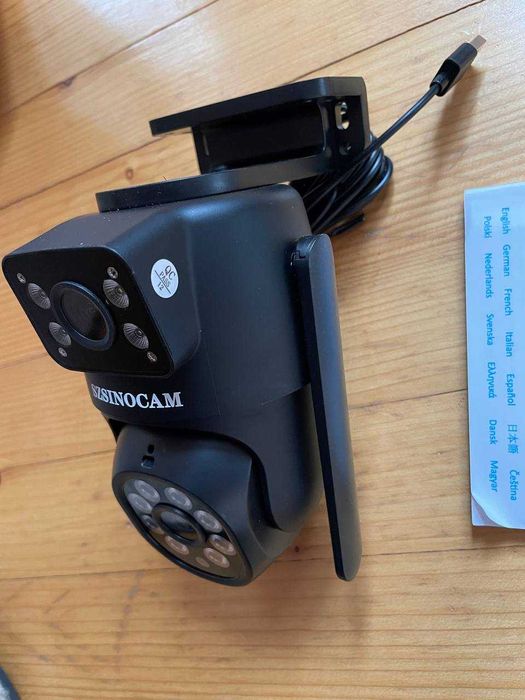 Камера відеоспостереження чорна WiFi камера