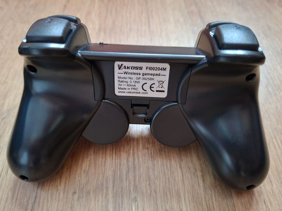 Pad do gier  bezprzewodowy PC.