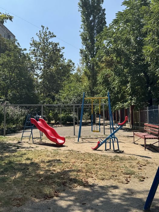 Срочно Продам 3 комнатную квартиру в центре пр.т Мира