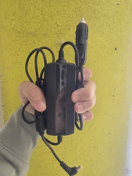Adaptador isqueiro 12V para carro (DC-DC) regulado 6A 72W