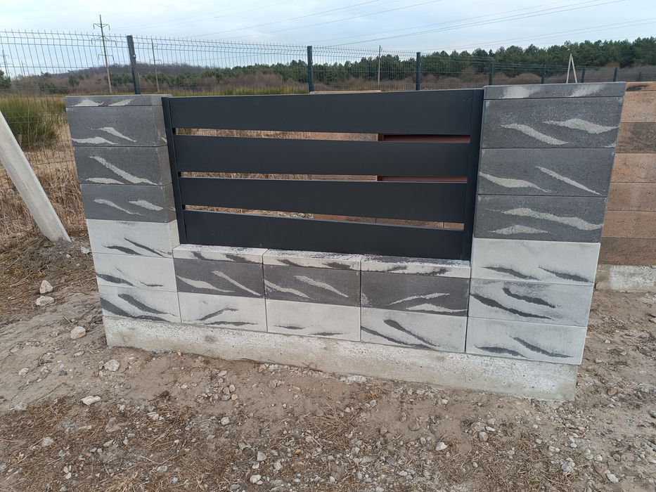 Модульні блоки, Паркан плюс