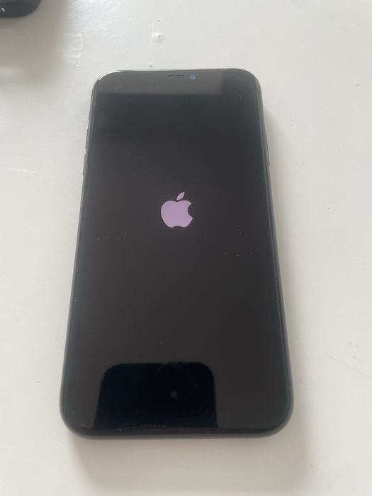 Iphone 11 muito novo