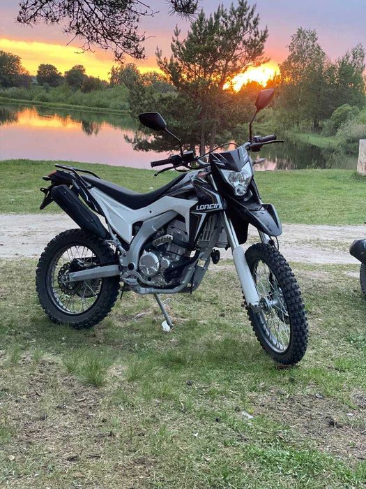 Мотоцикл, Loncin Lx 300