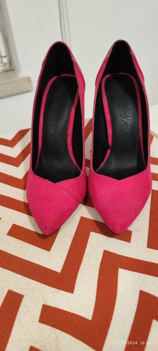 Sapato BERSHKA - rosa fúchsia