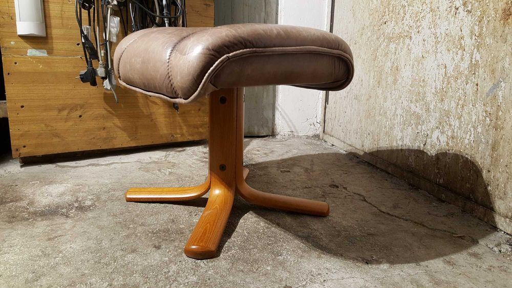 Pufa/stołek/taboret/podnóżek skórzany  - Made in Germany