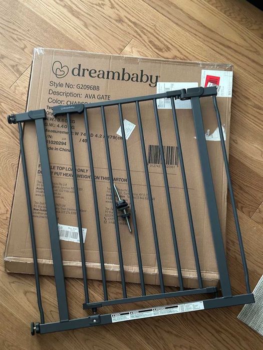 Dreambaby Ava brama bezpieczeństwa dla niemowląt