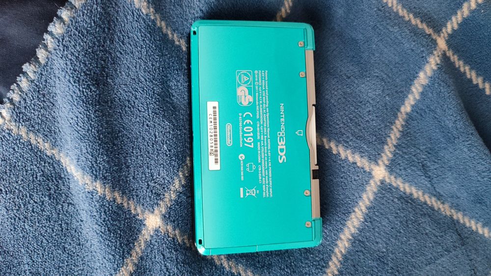 Nintendo 3DS + Carregador