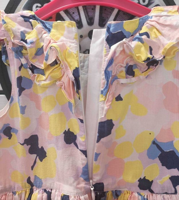 Літнє яскраве плаття для дівчинки  M&S 6-7 років СТАН НОВОГО