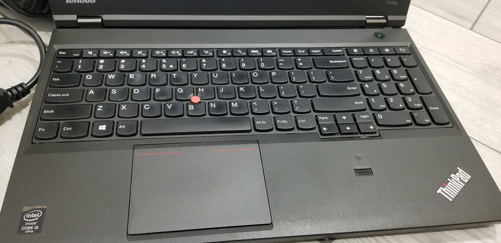 Ноутбук Lenovo ThinkPad T540p i5-4200М Ram 4 GB SSD 256 Gb