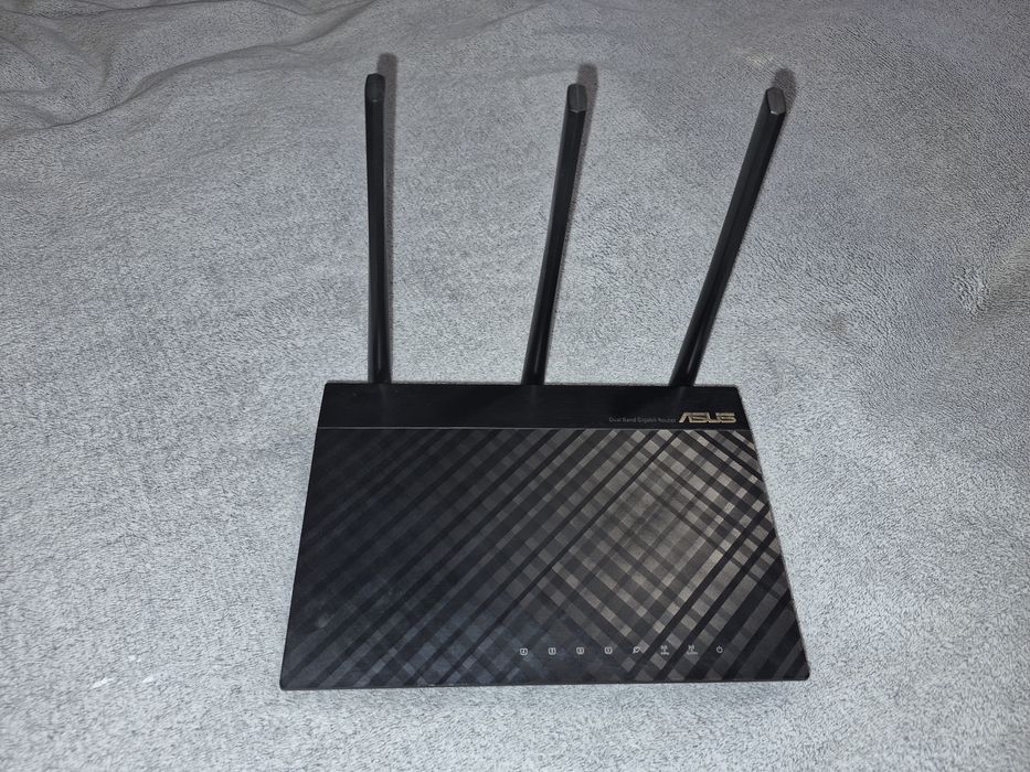 Роутер Asus RT-AC66U B1