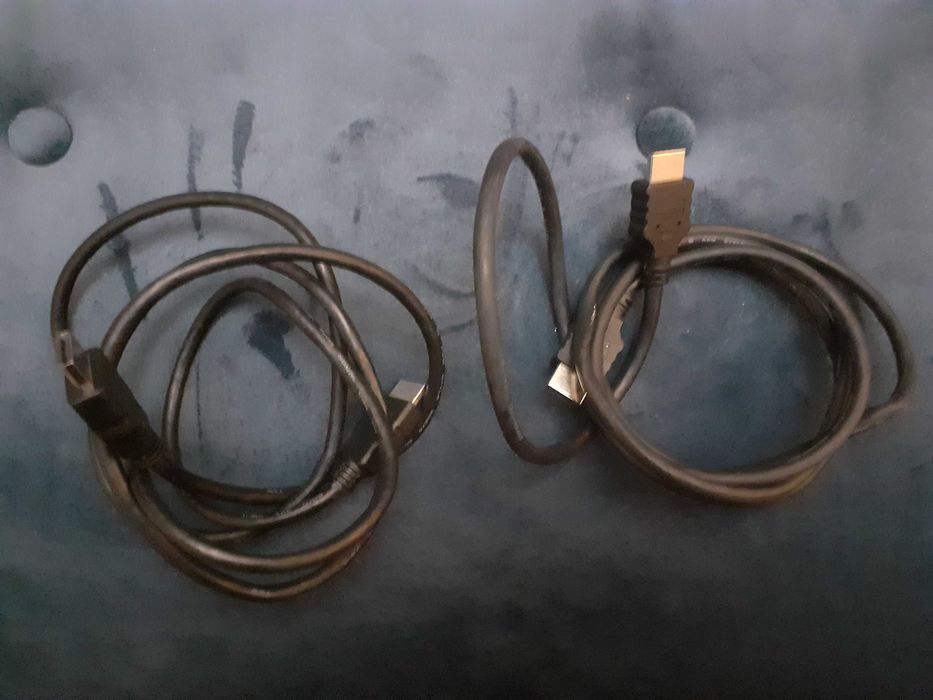 USB Cables - Two440313793039585280