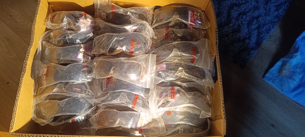 Okolary przeciwsloneczne