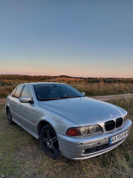 Продам БМВ Е39 520 м54 2.2