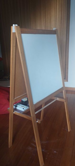 Quadro/cavalete IKEA criança