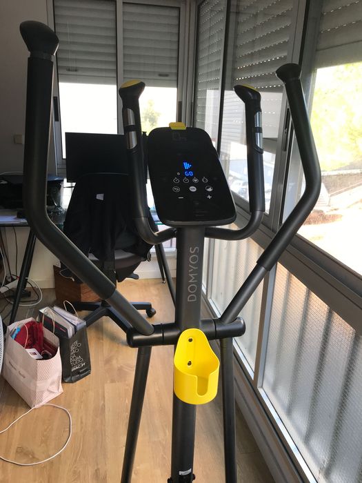 Bicicleta elíptica praticamente nova