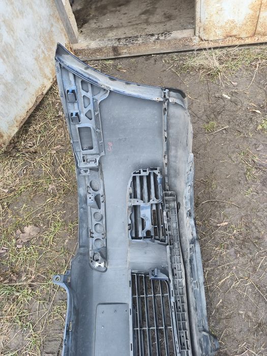 Передній бампер Фольксваген Гольф 5 Volkswagen Golf 5