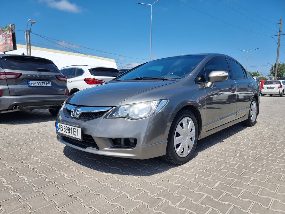 Honda Civic  4D  Sedan