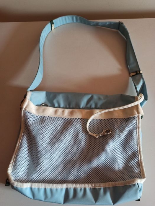 Mala           Lacoste