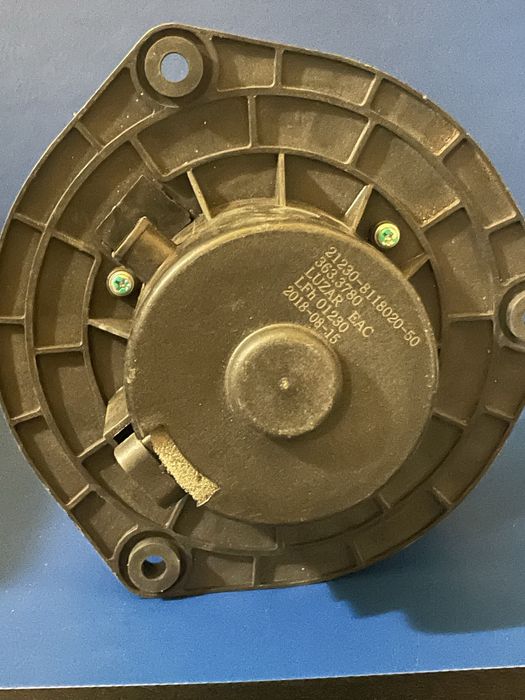 Вентилятор отопителя LUZAR ВАЗ 2110-2170