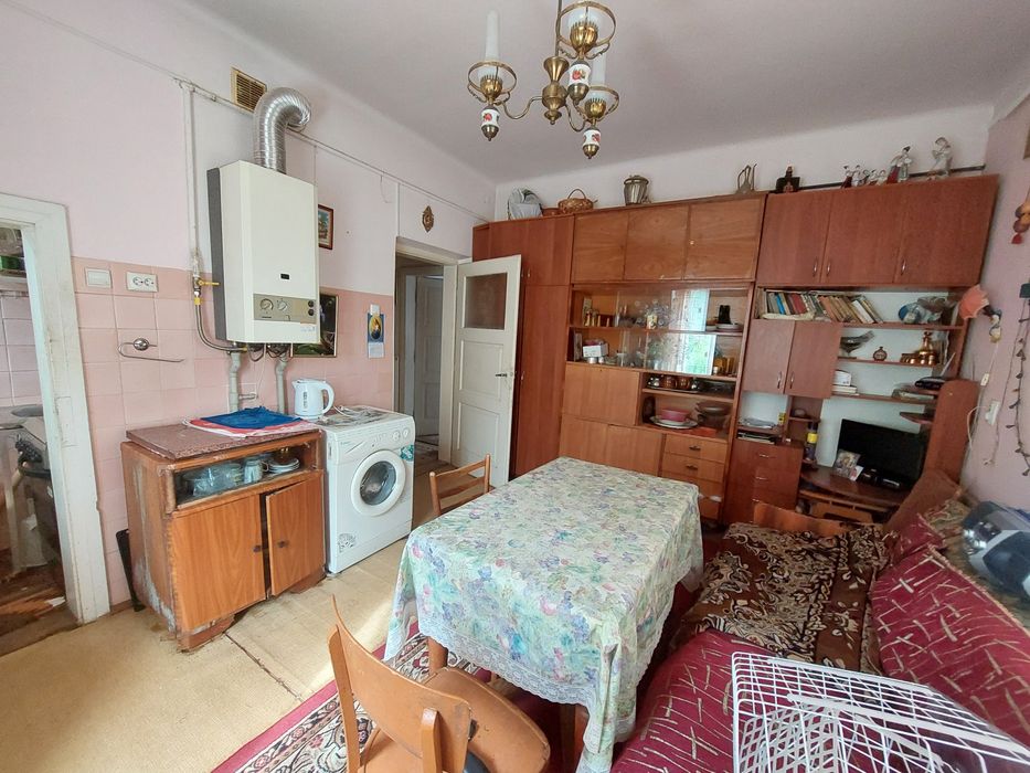 Продаж 2-ної квартири вул. Пасічна (Холм Слави)
