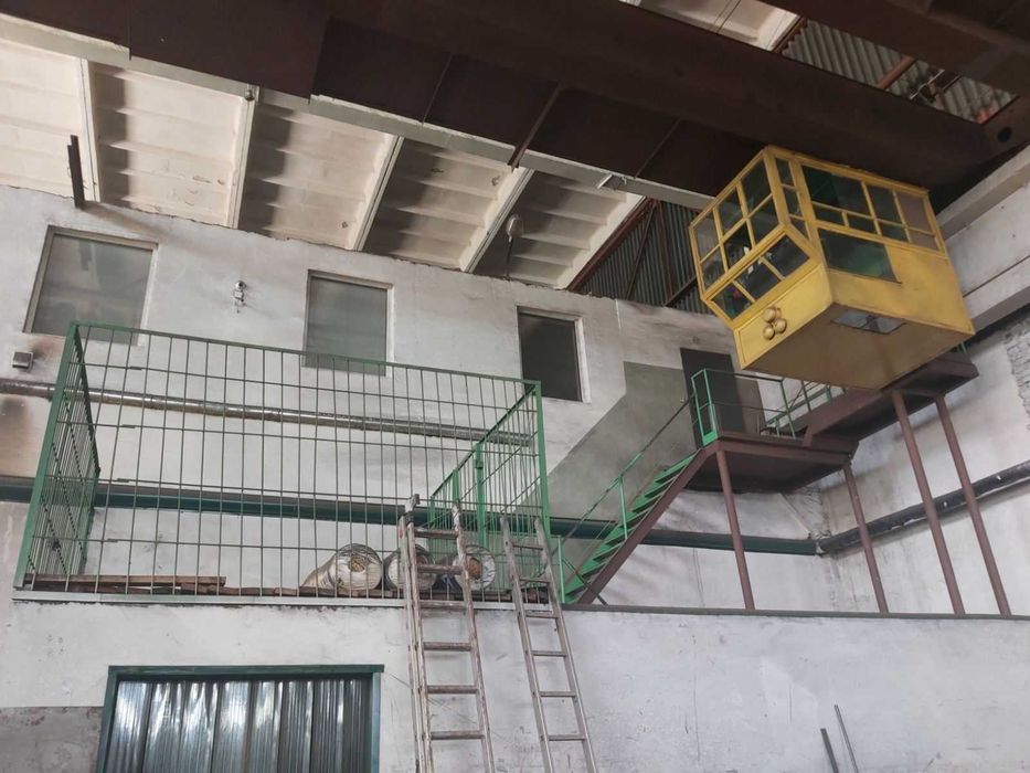 Оренда виробничо-складського комплексу  1659 м² від 55 000 грн. Крани 2, 5 та 12 т, заїзд для фур.