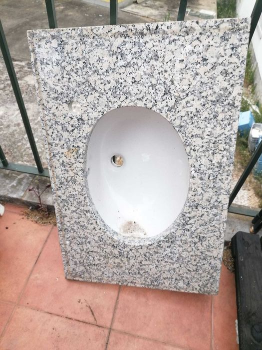 Lavatorio em Granito