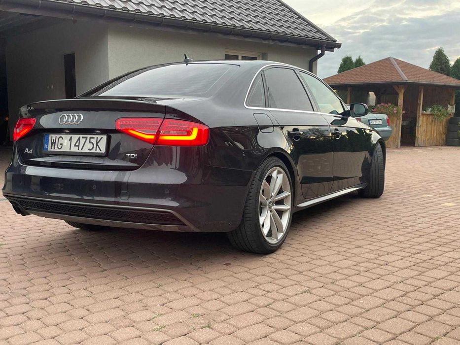AUDI A4 B8 2013r 2.0 TDI