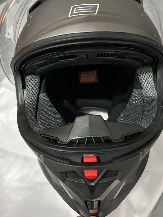 Capacete de estrada