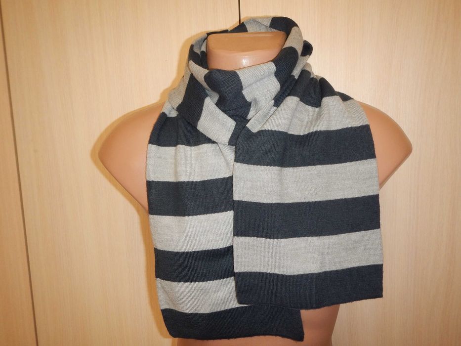 Шарф tcm р.152см х 20см