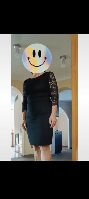 Sukienka wizytowa Italy r.40