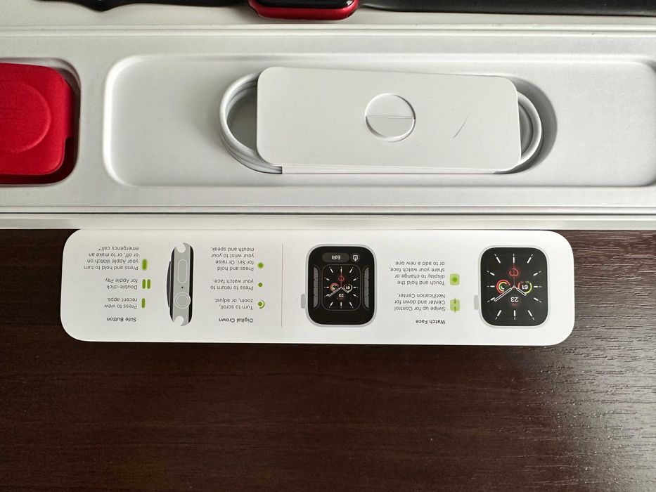 Годинник, аксесуар  Watch Series 6 GPS 44mm Модель А2292. Колір Red