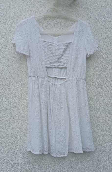 Vestido bordado Inglês