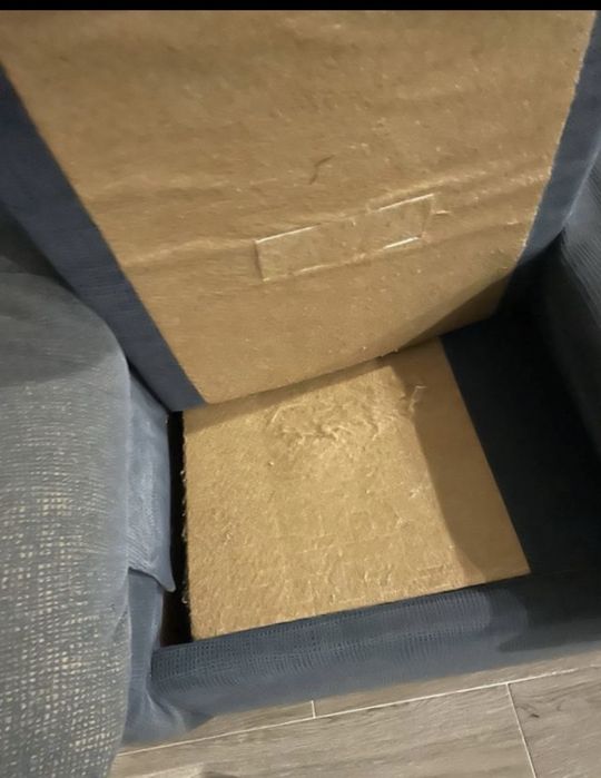 Sofá de 3 lugares e cama