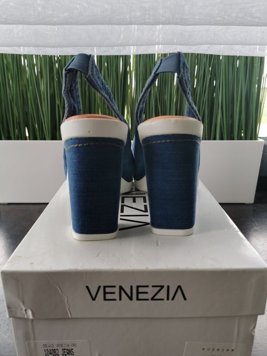 Nowe sandały Venezia r.37