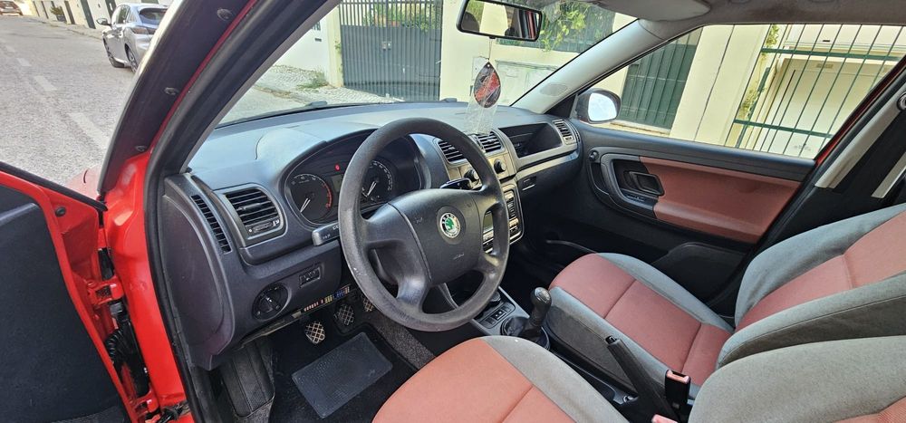 Skoda fabia 1 .2 como novo 90.000 kms 08