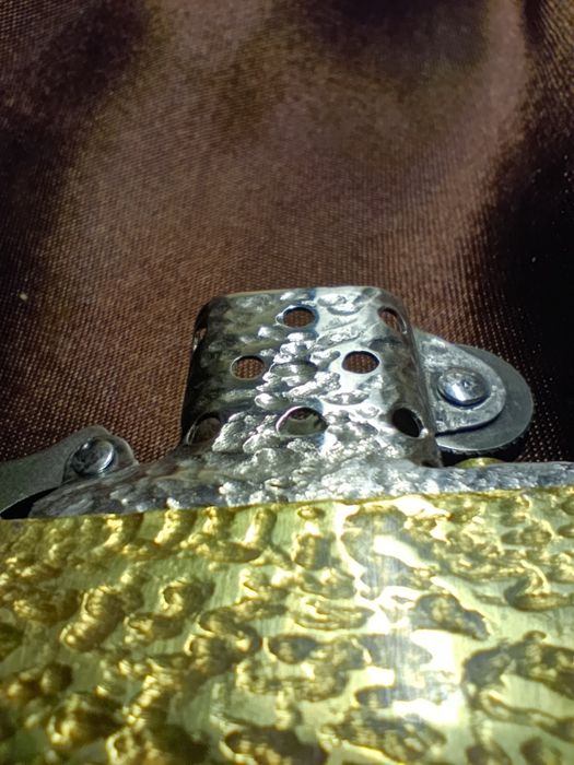 Новая зажигалка Zippo Armor ручной работы.