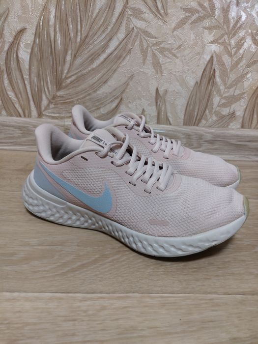 кросівки Nike оригінальні