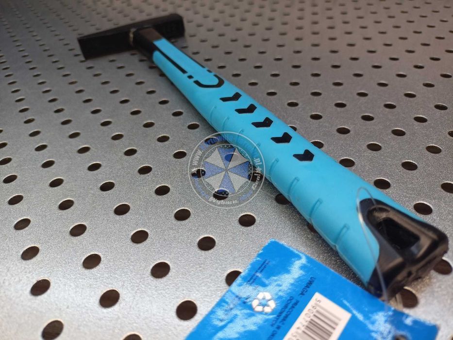 Młotek ślusarski z włókna szklanego FIBERGLASS 100g młotek 100g