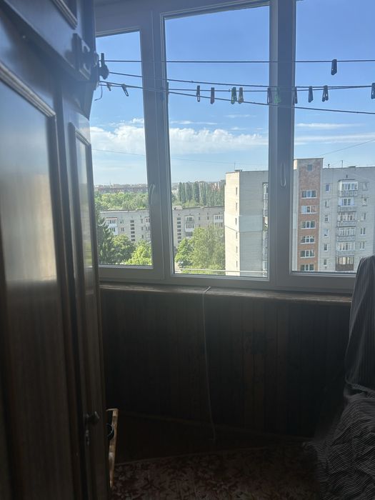 3-кімнатна квартира на вул. Кравчука