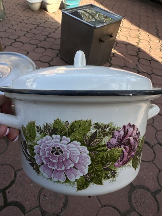 кастрюля  эмалированная  ссср новая