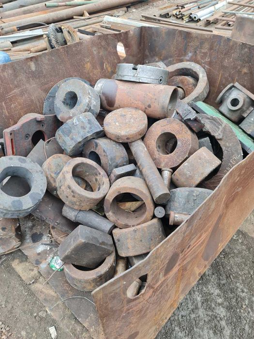 Поковки, заготовки, болванки, прокат, круг, кругляк.