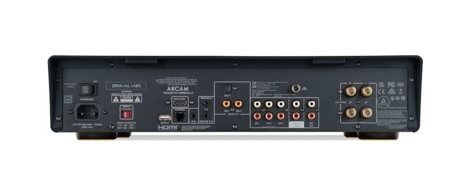 Arcam A15+ (Radia15+) Wzmacniacz zintegrowany