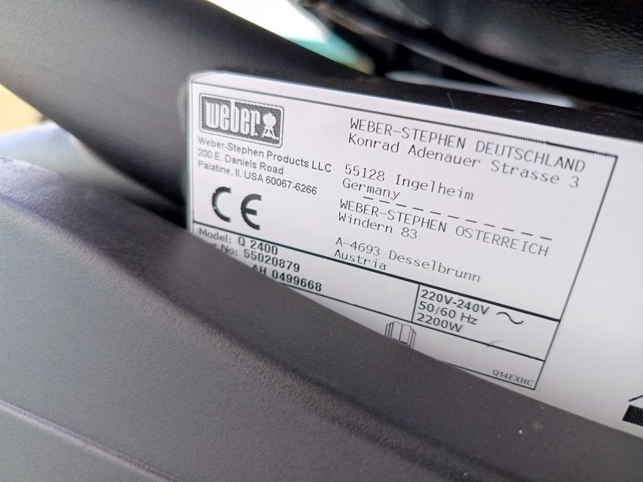 Grill elektryczny Weber q2400