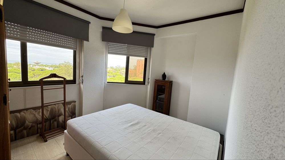 Excelente T1 com Vista de Mar em Santo António da Caparica! T1 Mobilado e Equipado
