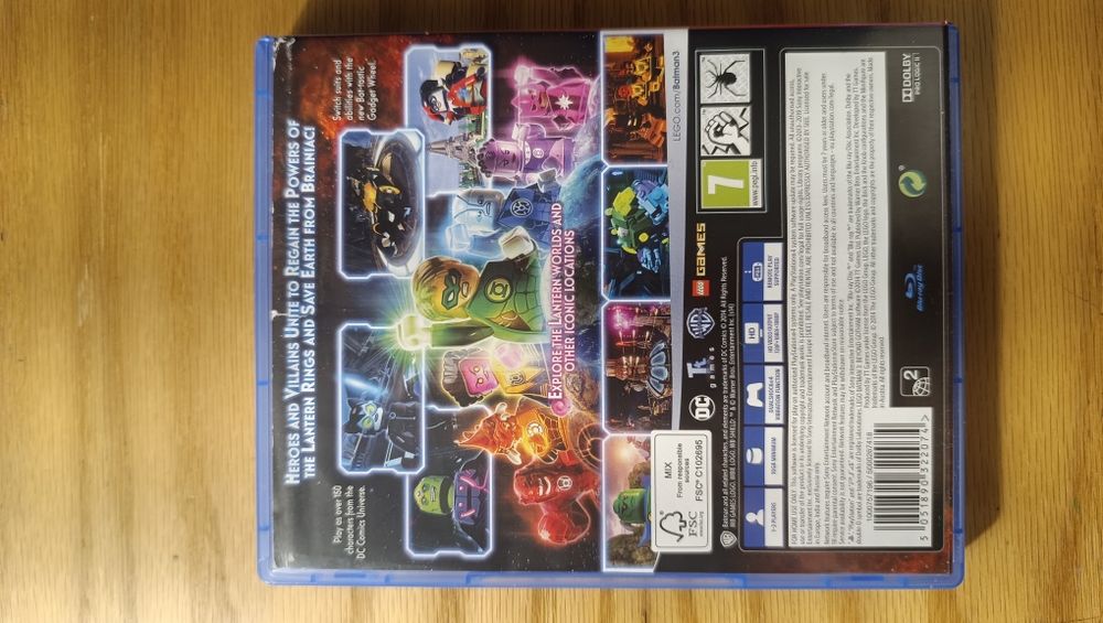 Jogo PS4 LEGO Batman 3: Beyond gotham